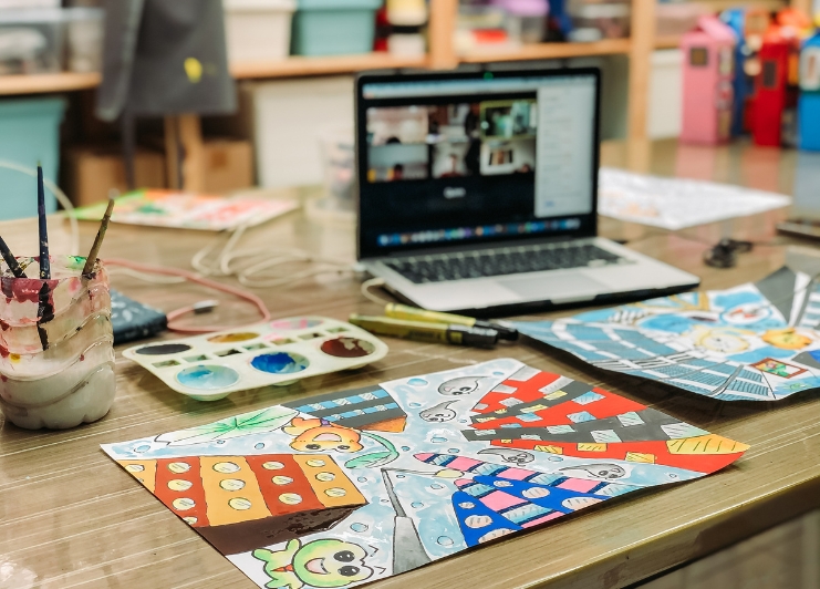 Fotografía de servicios educativos innovadores.